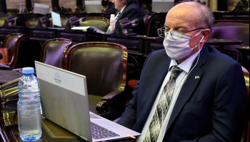Legislador pide la derogación de las PASO por “innecesarias” y se desata la furia de Mario Negri