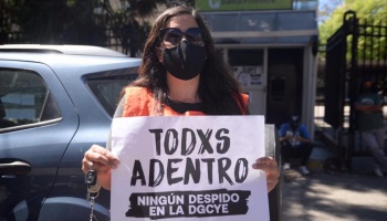 Exigen la reincorporación de despedidos y el pase a planta de cientos de empleados en la DGCyE