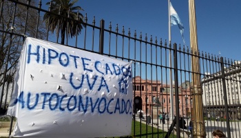 Autoconvocados UVA reclaman una solución: “El estado tiene que responder”