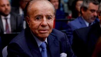 Carlos Menem continúa internado por una infección urinaria