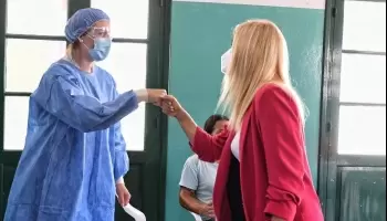 Verónica Magario: “El operativo de vacunación es impecable”