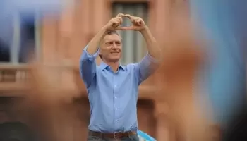 Show de cargadas a Macri por el lanzamiento de su libro “Primer Tiempo”
