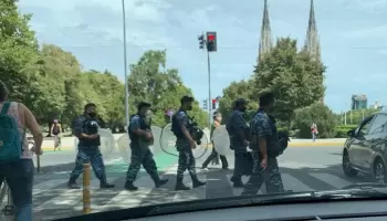 Como con Vidal, Kicillof movilizó infantería ante un reclamo salarial