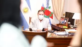 Continúa el acampe de los choferes despedidos por el gobernador Ricardo Quintela