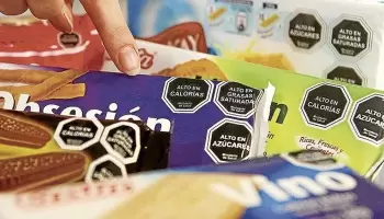 Se avanzó con la iniciativa de etiquetado frontal de alimentos y bebidas azucaradas