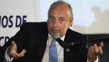 Denuncian penalmente a José Luis Manzano por pedofilia y desaparecen dos expedientes