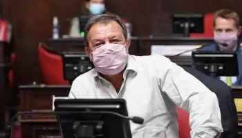 Costa y el pedido de provincia para comprar vacunas: "Lamentamos que lo planteen recién ahora"