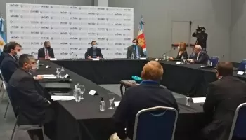 Anuncian beneficios por 2200 millones de pesos para el comercio y el turismo