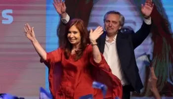Denunciaron penalmente a la cúpula del gobierno por haber “solicitado sobornos” a Pfizer