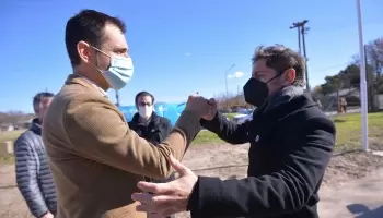 Escracharon a Axel Kicillof durante un discurso en Junín