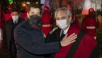 Wado de Pedro gastará 1 millón de pesos para retapizar sillones de su ministerio