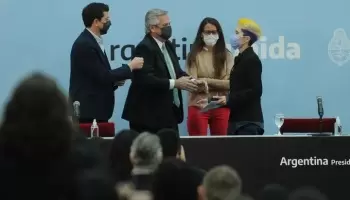 DNI no binario: “Me sorprende que el presidente esté en estas vanalidades”