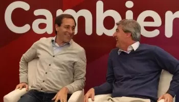 La Plata: La gestión local impide la campaña de opositores en la vía pública