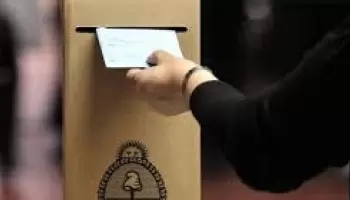 Opinión pública: “Si al votante no le cierra nada, el régimen político tiene un problema importante”