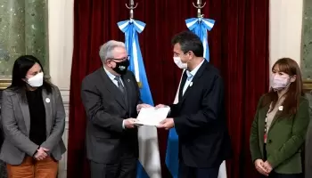 Sergio Massa: “El mejor homenaje que podemos hacer a la UBA es darle recursos”
