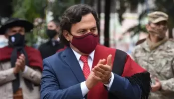 El hijo de Gustavo Sáenz cobra casi medio millón con dos sueldos del estado