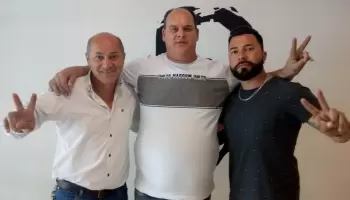 Una remisería vinculada a Mario Secco encubrió a un chofer que se masturba frente a los pasajeros
