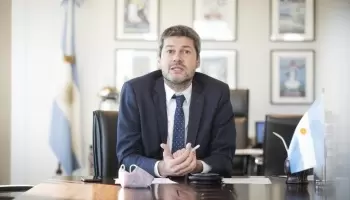 Sigue la fiesta: Lammens paga 20 millones por un stand de tres días