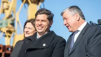 Respuesta oficial: Para la gobernación “es normal poner en agua un buque sin que esté listo”