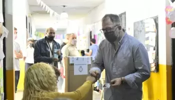 Votó Perechodnik y pidió a los ciudadanos que “se acerquen a votar”