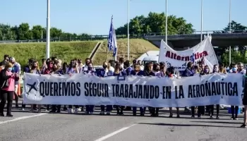 Despidos masivos: “A LATAM le están dando beneficios y a los trabajadores nos espera la policía”