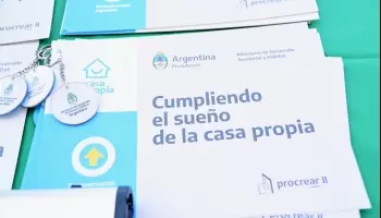 Merlo: Entrega de viviendas y créditos a los vecinos