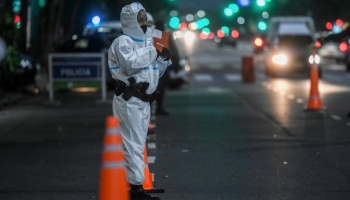 Aseguran que el toque de queda sanitario “es una medida muy efectiva”
