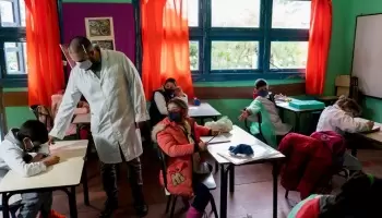 Vuelta a las aulas: El gobierno ratificó el regreso en la provincia en marzo