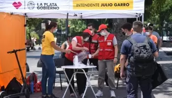 La Plata: El municipio instaló puntos de hidratación en centros comerciales y espacios públicos