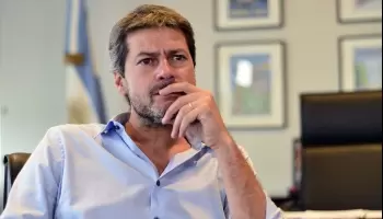 Lammens gasta casi 100 millones de pesos para organizar eventos en el ministerio de Turismo y Deportes