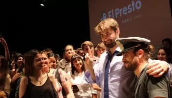 “El Presto” irá al juicio con Fabiola Yáñez vestido del dictador de Costa Pobre y arrojando polenta