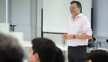 “La pandemia vino a complejizar más la relación con el otro, sobre todo la amorosa”