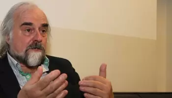 Ricardo Rouvier: “En la negociación con el FMI, hay que usar la denuncia"