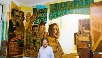 Con fuertes críticas a Macri, Héctor Amichetti presentó su libro “Plutocracia infame”
