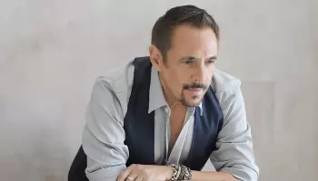 A 30 años del atentado a la embajada de Israel, Lerner presenta su canción “Un día como cualquier día”