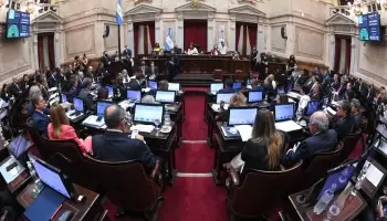 El FMI empezó a dirigir la política argentina