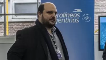 Con un rojo de 7.200 millones de dólares, Aerolíneas Argentinas ofrece pasajes 70 por ciento más caros