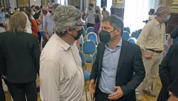 Kicillof le dio luz verde a un multimillonario sobreprecio en la compra de gazebos