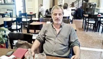 “La desmalvinización es reducir la causa Malvinas a la guerra”