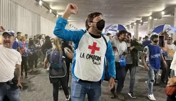 Hackearon el Twitter de Nicolás Kreplak para advertir sobre los peligros del grafeno