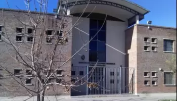 Encontraron un arma debajo de una cama en un instituto de menores bonaerense