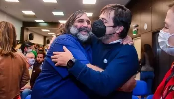 Mientras arranca la cuarta ola, Nicolás Kreplak avanza con el cierre de vacunatorios