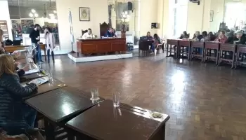 Trabajadores de la cervecera de Luján apoyan reclamo en contra de la instalación de una empresa