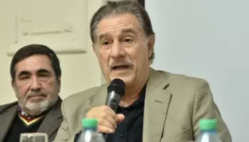 Federico Storani: “Milei es un provocador en caída libre”