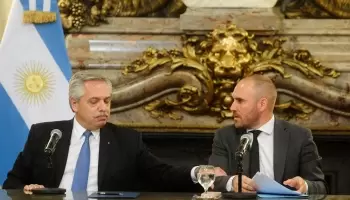 En plena crisis financiera, Martín Guzmán y Alberto Fernández desaparecieron