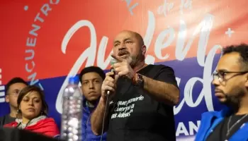 Mario Secco busca desalojar un humilde emprendimiento familiar para instalar un negocio privado
