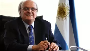 Las dos argentinas de José Ignacio De Mendiguren