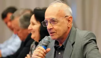 Emir Sader: “La derecha busca gobiernos neoliberales y el lawfare es la única forma para concretarlo”