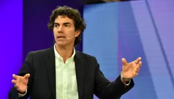 Urtubey retorna a la arena política y se acerca a Larreta