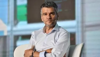 Juan Zabaleta gasta hasta 20 millones de pesos en lavar los autos del ministerio
